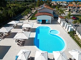 Icaro Apartments