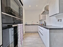 Dysa Waterloo Apartments