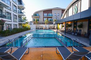 Juglans Suites