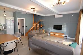 Juglans Suites