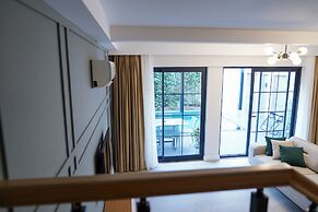 Juglans Suites