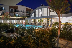 Juglans Suites
