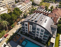 Juglans Suites