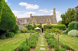 Little Gables