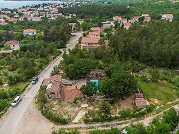 Villa Stone House Magarac