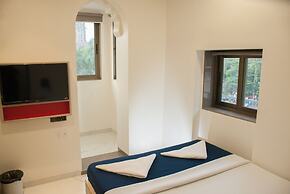 City Hotel