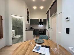 Street Living Hotel