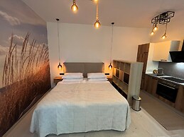 Street Living Hotel