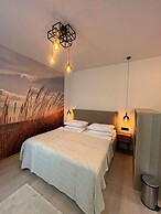 Street Living Hotel