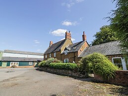 Hill House Farm