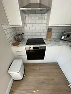 No 73 Aparthotel by condokeeper