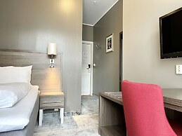 Karl Johans gate 35