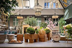 Karl Johans gate 35