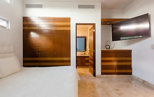 Casa del Mar