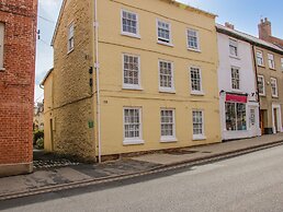 138c Old Star & Garter Mews