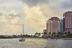 Hotel AKA West Palm
