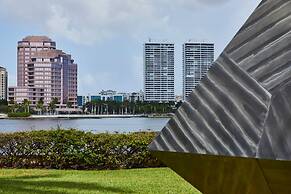 Hotel AKA West Palm