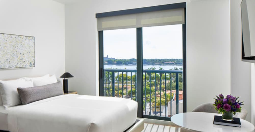 Hotel AKA West Palm