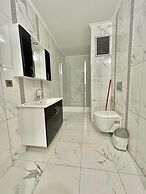 Shahin Golden Hotel