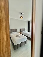 Shahin Golden Hotel