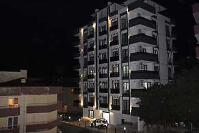 Shahin Golden Hotel