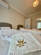 Shahin Golden Hotel