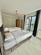 Shahin Golden Hotel