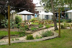 The Inn South Stainley