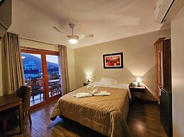 Hotel La Colina