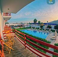 Hotel La Colina