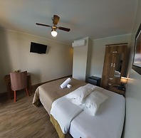 Hotel La Colina