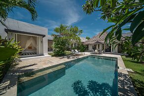 Villa Kelapa Putih