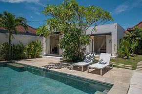 Villa Kelapa Putih