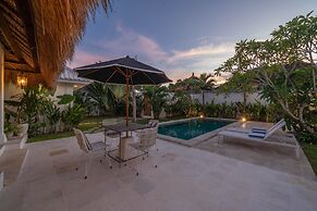Villa Kelapa Putih