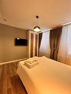 Selavi Hotel