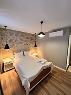 Selavi Hotel
