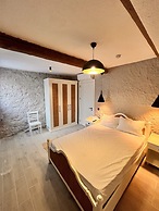 Selavi Hotel
