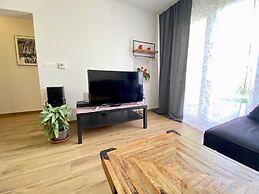 Vert Apartment