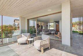 Luria Homes