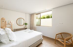 Luria Homes