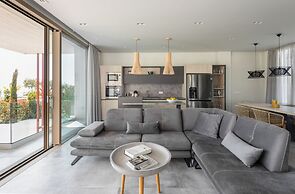 Luria Homes