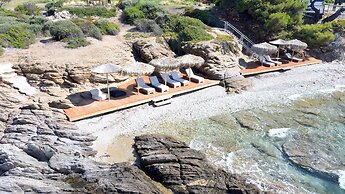 Luria Homes