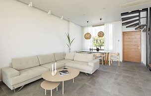 Luria Homes