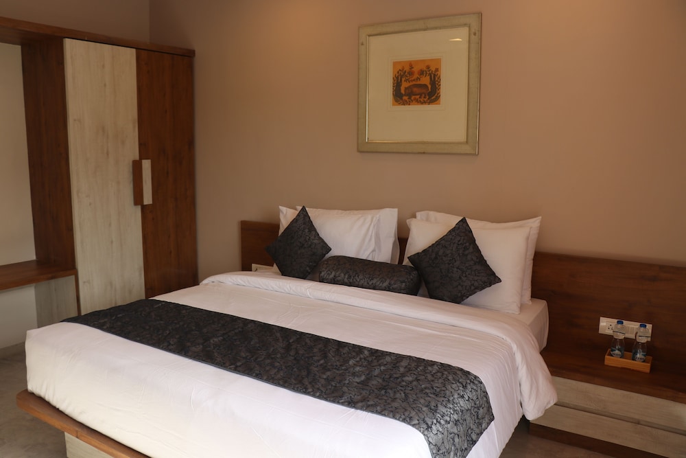 Nest Beacon Resort Daman