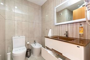 Feel Corporate Housing Marqu s VI