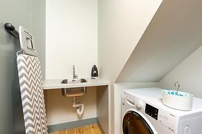 Feel Corporate Housing Campanh 05