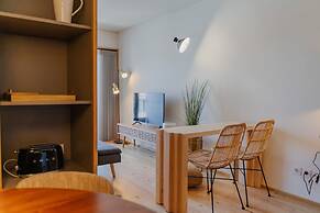 Feel Corporate Housing Campanh 08