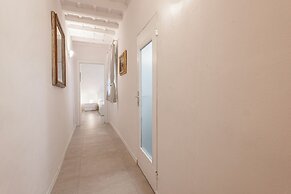 Santa Croce Palace by Mmega