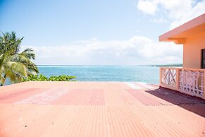Hunny Bay Resort