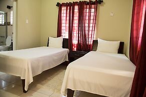 Hunny Bay Resort